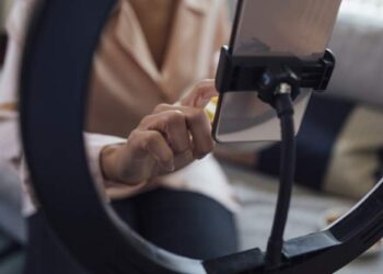 Egyptian blogger held for alleged child exploitation