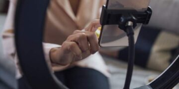 Egyptian blogger held for alleged child exploitation