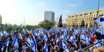 Israeli ‘Flag March’ Sparks Tensions in Jerusalem