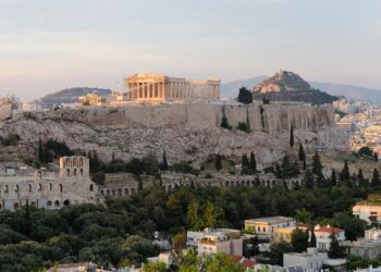 Hundereds of Stolen Artefacts Recovered in Greece