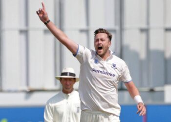 Ollie Robinson Declared Fit for Ireland Test