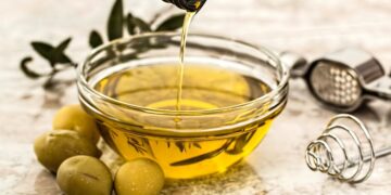 South Africa Emerges as a Contender in the Luxury Olive Oil Market