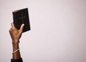 Libya arrests two over alleged conversion attempts