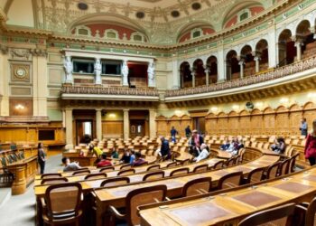 Swiss Parliament Rejects Transfer of Weapons to Ukraine