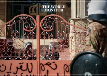 Protesters Storm Swedish Embassy in Baghdad 