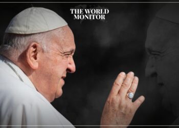 Pope Francis Resumes Work From Hospital