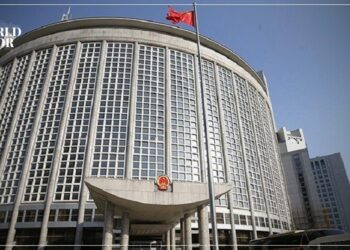 Bid to Smuggle 2.4 Million Dinars near Libyan-Tunisian Border Foiled or Tunisia Thwarts Smuggling Attempt Near Libyan Borders On Thursday, Tunisian customs authorities at the Ras Jedir border crossing successfully managed to thwart an attempt to smuggle foreign currency valued at 2.4 million Tunisian dinars. In a statement, the General Administration of the Customs said that this comes as part of efforts to stop the smuggling of money on the southeastern border with Libya. It added that a customs guard patrol was able to thwart the attempt to smuggle 525,000 Euros and 213,000 US Dollars hidden in a car with a foreign license plate number at the Chichma region in Medenine. The total value of the seized money was estimated at 2.4 million dinars. Spokesman for the General Administration of Customs, Brigadier Haitham Znad, confirmed that the seized money was secured in the Central Bank of Tunisia. He added that a report of seizure has been ratified, and the public prosecutor has been informed to initiate the necessary legal proceedings. In 2022, Tunisia’s national airline, Tunisair announced that it had reopened its office in Tripoli, according to the Supreme Council of Tunisian and Libyan Businessmen. Flights between Tunisia and Libya have been halted several times since the 2011 NATO-backed uprising that toppled long time ruler Muammar Gaddafi. The most recent interruption began in 2020, due to the COVID-19 pandemic, but also over security concerns. Notably, Tunisian products have been largely absent from Libyan shelves since the border was closed. Libya shut its land border and suspended flights between the two countries on 08 July 2021, citing the explosion in COVID-19 cases in Tunisia. But with the caseload rapidly dropping, officials on both sides agreed to reopen after Prime Minister Abdel-Hamid Dbaiba met Tunisian President Kais Saied in Tunis on 09 September. The Ras Jdeir border post is the main crossing between Libya and Tunisia. Both sides rely heavily on cross-border trade — including smuggling. Tunisia is also a key destination for Libyans seeking medical treatment not available locally. It is also one of a handful of countries that authorizes incoming flights from Libya, and allows Libyans visa-free entry.