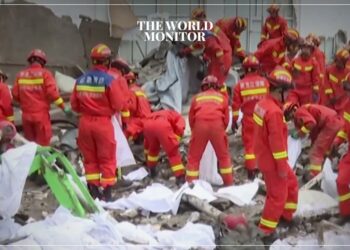 11 Dead in School Gymnasium Roof Collapse in China