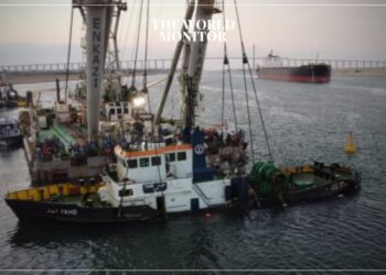 Egypt's “Suez Canal” Authorities Recover Sunken Tugboat