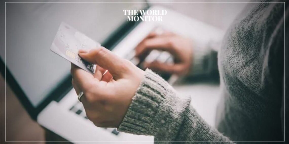 E-commerce Sales Top $2.2 Trillion