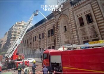 Fire Breaks Out at Ministry Building in Egypt