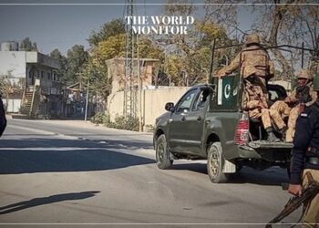 9 Killed in Suicide Bombing in Pakistan