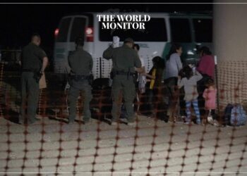 Migrants Seek Attempt US Entry via Rio Grande