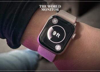 Apple Watch Glitch Leads to iPhone Power Drainage