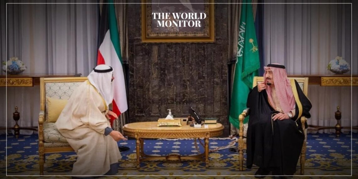 Saudi Arabia & Kuwait Discuss Bilateral Ties
