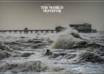 Thousands in UK & Ireland Without Power Due to Storm Jocelyn