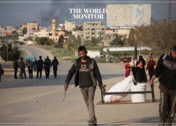 Israel Raids Main Gaza Hospital