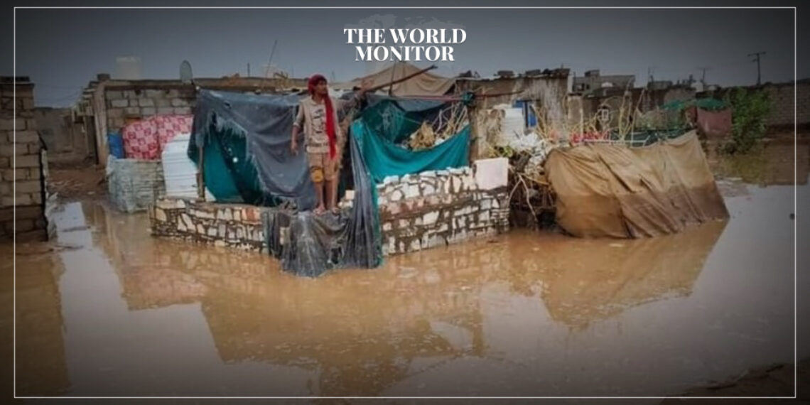 30% of Yemeni Displacement Camps Vulnerable to Flooding