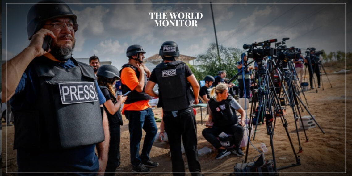 UNESCO Awards Palestinian Journalists with Press Freedom Prize