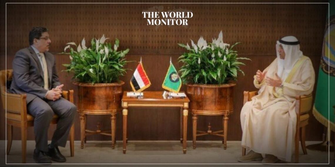 GCC Urges Houthis to Release UN Employees