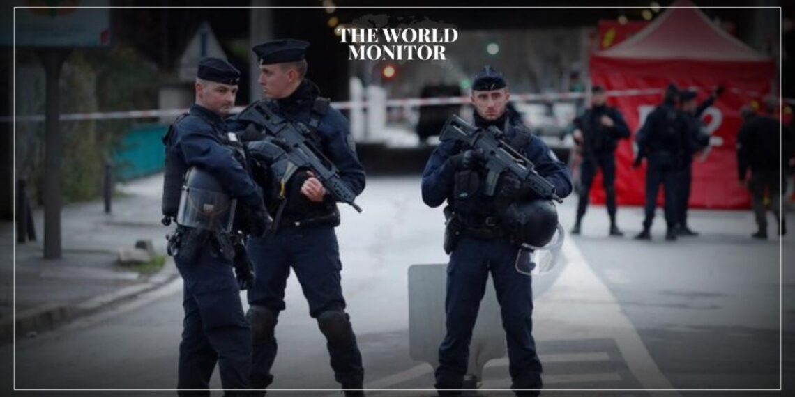 5 People Injured in Stabbing Attack in France