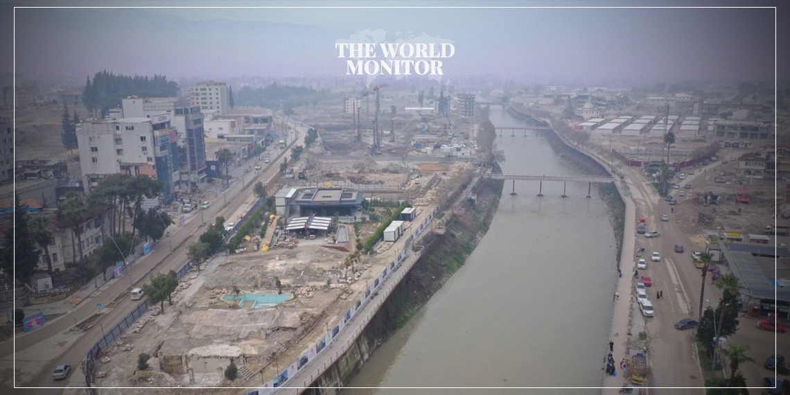 6 Dead as School Bus Falls Into River in Northwest Syria