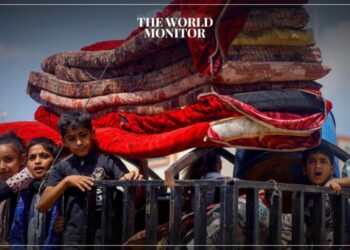 Israeli Strikes on Khan Younis Cause Mass Displacement