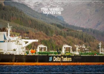 Crew Rescued from Stricken Oil Tanker in Red Sea