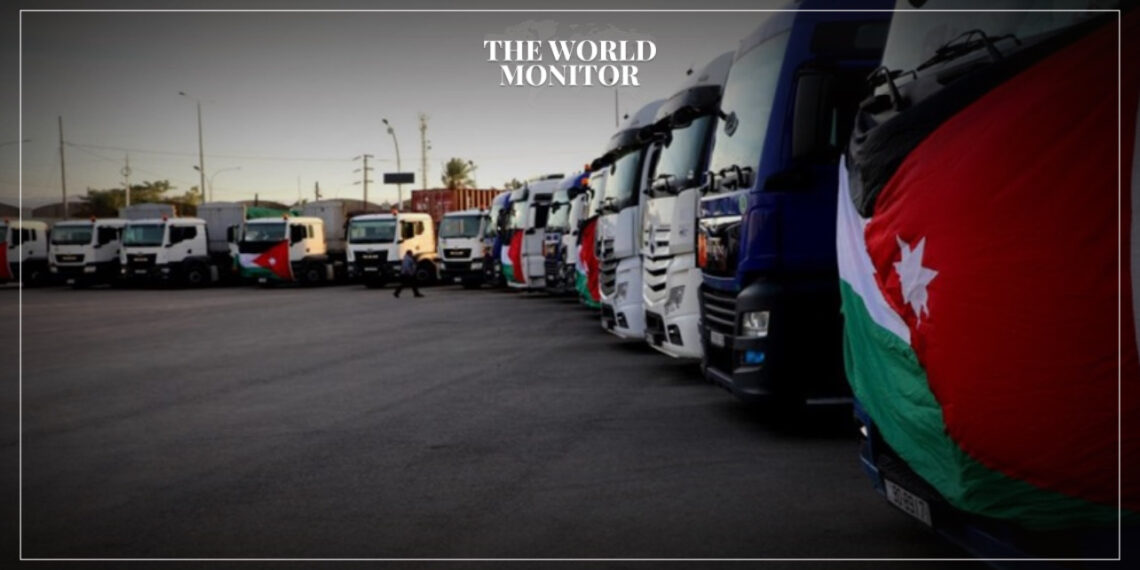 Jordan Sends 50 Trucks of Humanitarian Aid to Gaza